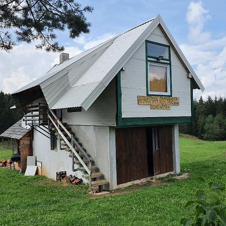 Planinska Koliba Ajdanovici Jelovac Nisicka Visoravan Olovo  外观 照片
